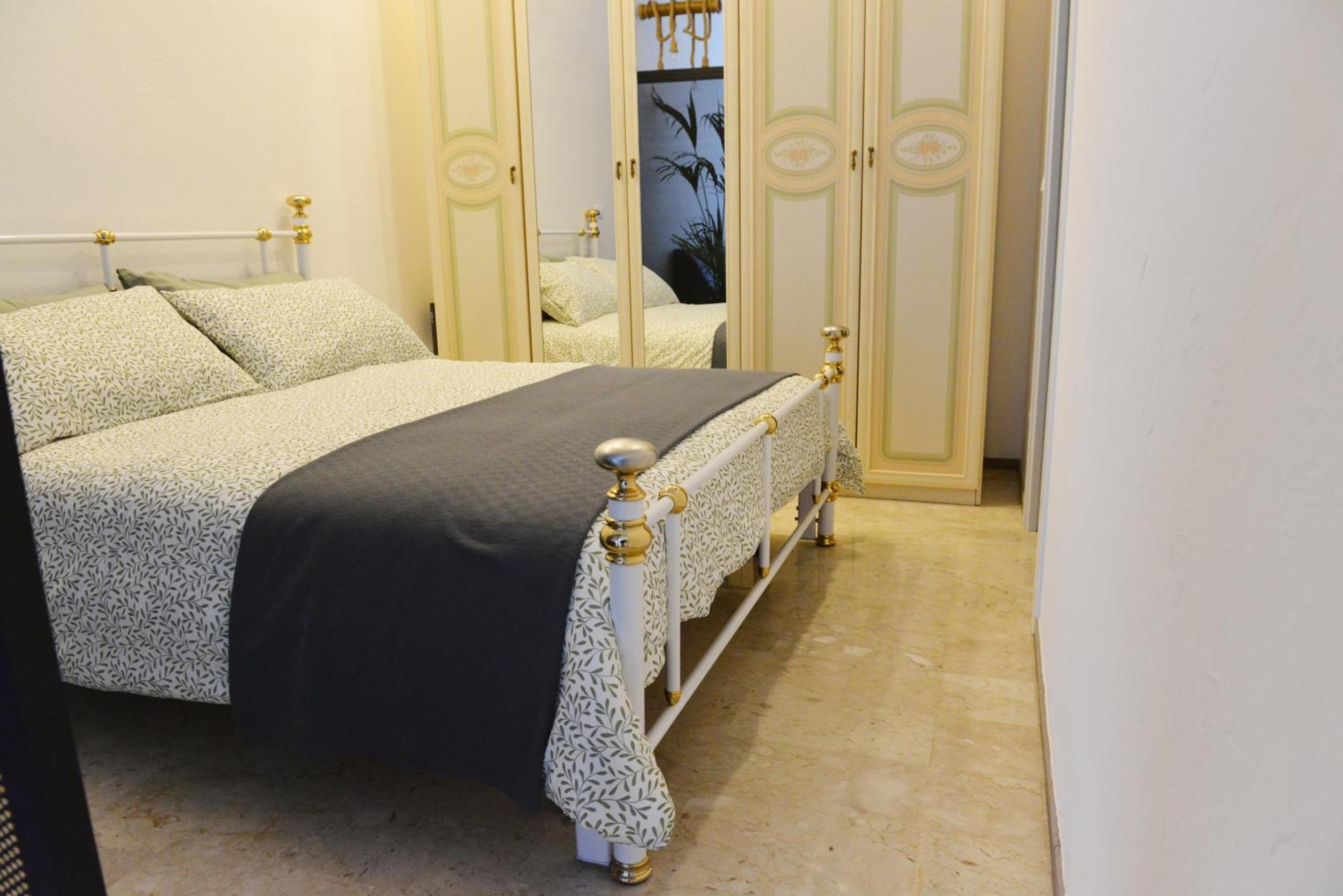 Lippolis Home Monopoli - Locazione Turistica Esterno foto